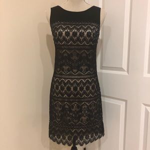 Laundry by Shelli Segal Lace/Crystal Bead Dress